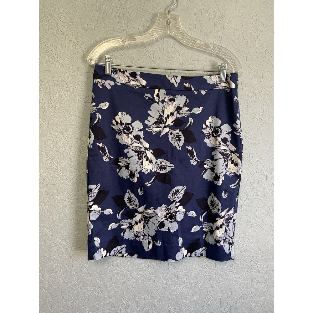 The Limited Size 8 Pencil Skirt F33
